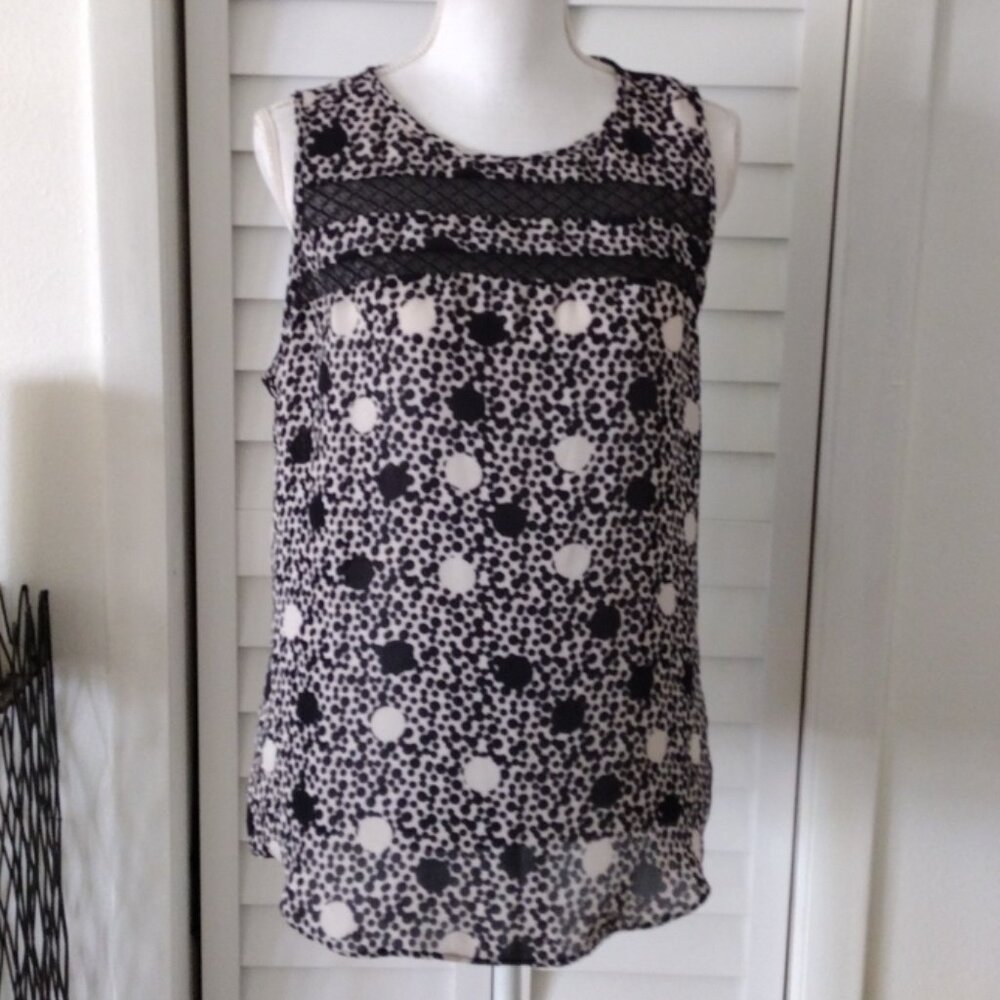 CAbi‎ #3079 Jot Top Polka Dot Sleeveless Blouse Black White Size M